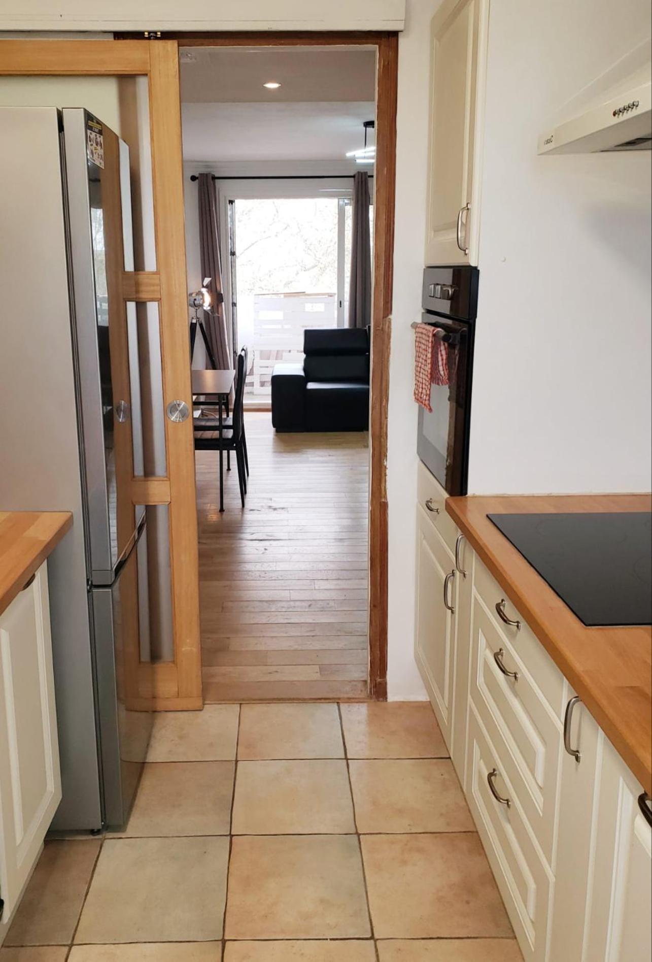 Air-conditioned Residential From 1 To 6 - Bathtubs In - Wifi - Kitchen - Laundry - Self-arrival - Parking Avignon