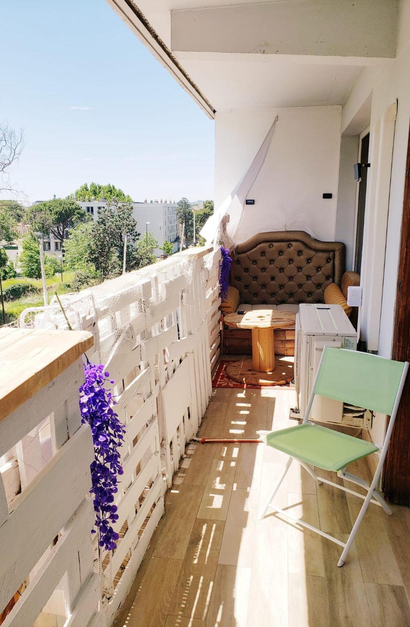 Air-Conditioned Residential Suite From 1 To 6 - Bathtubs In Rooms - Wifi - Kitchen - Laundry - Self-Arrival - Parking Apartment Avignon
